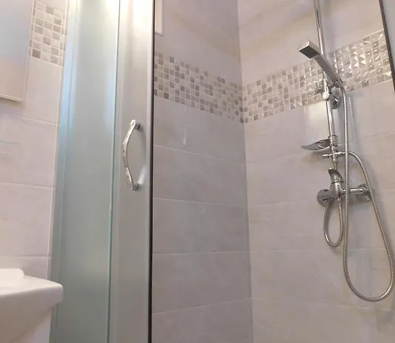 Circolo Διαμέρισμα Ρόβινι